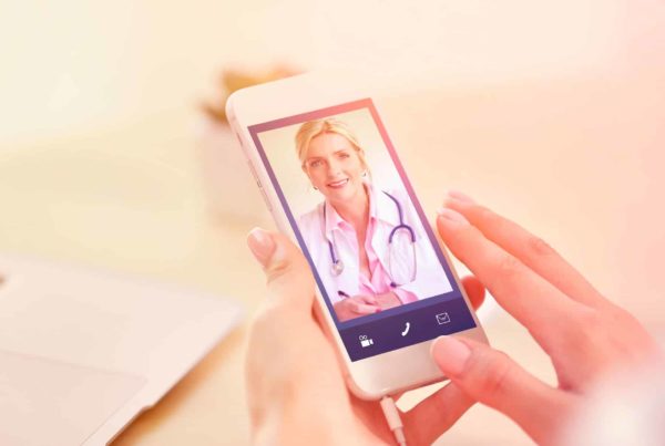O que é a telemedicina e como ela pode nos ajudar em tempos de pandemia?