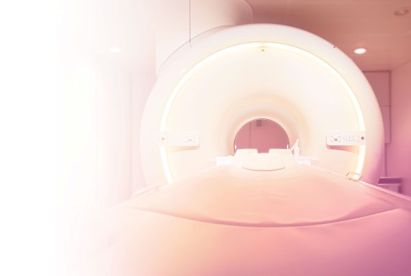 Como funciona a ressonância magnética das mamas?